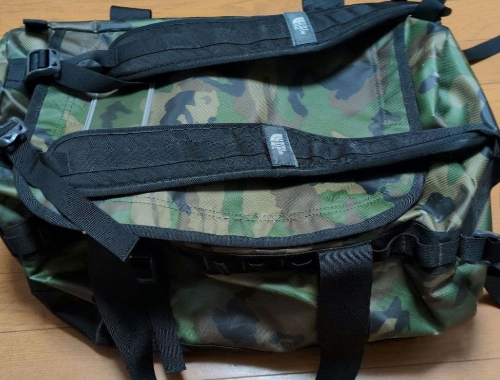 The North Face カモフラージュ ボストンバッグ