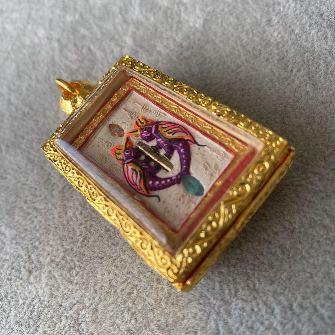 プラクルアン クルバークリッサナ バタフライ サリカ レア 開運 御守り