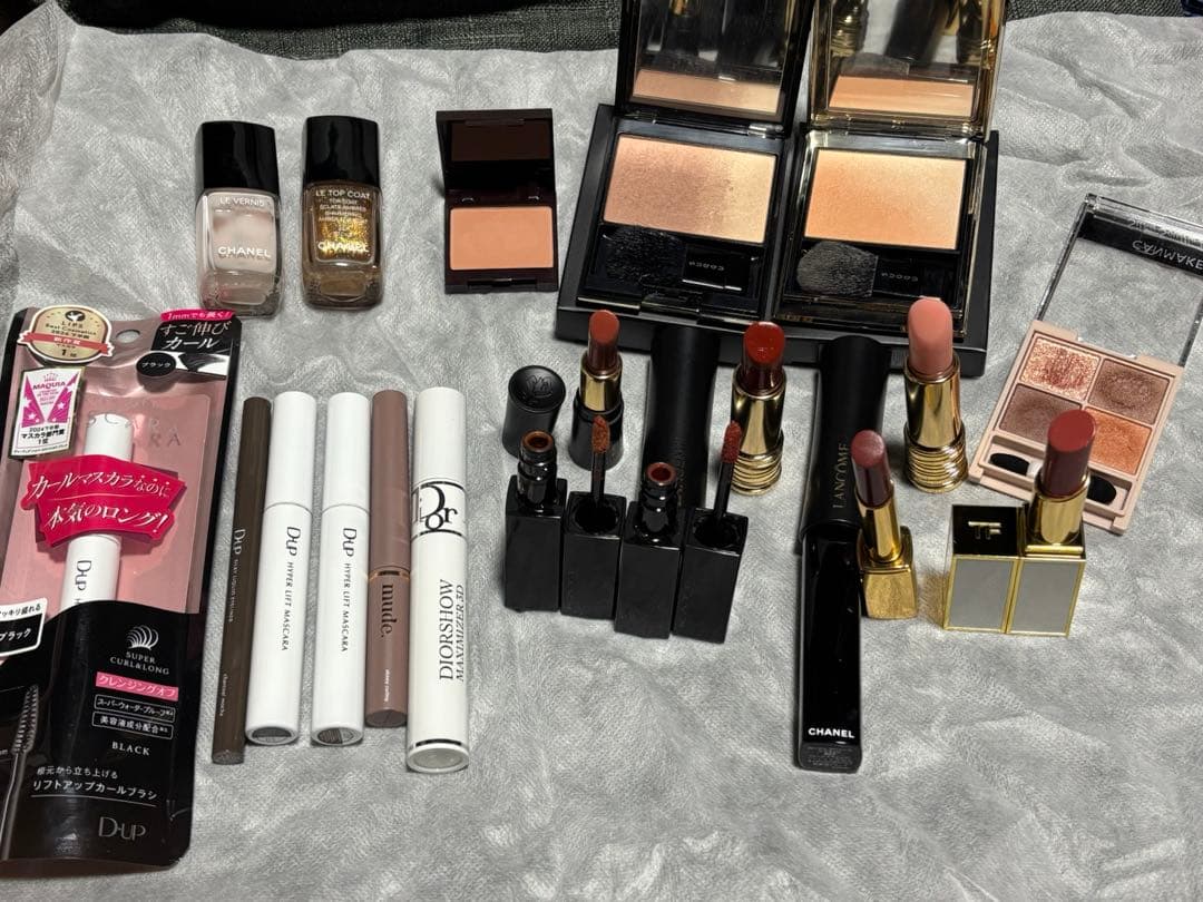 【ほぼ未使用】デパコス&プチプラコスメ19点まとめ売り