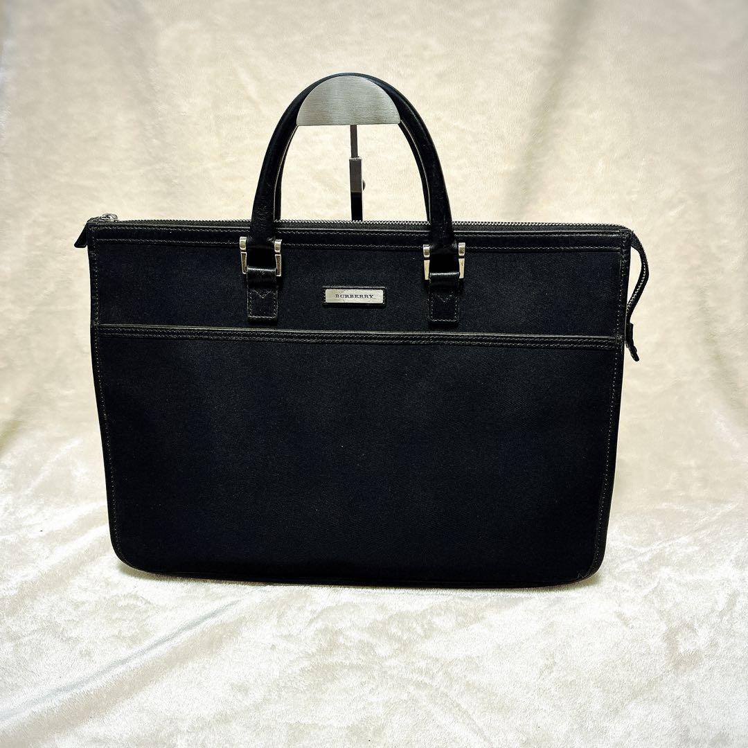 桐*維様 バーバリー ビジネスバッグ ブリーフケース ノバチェック 黒 A4 自