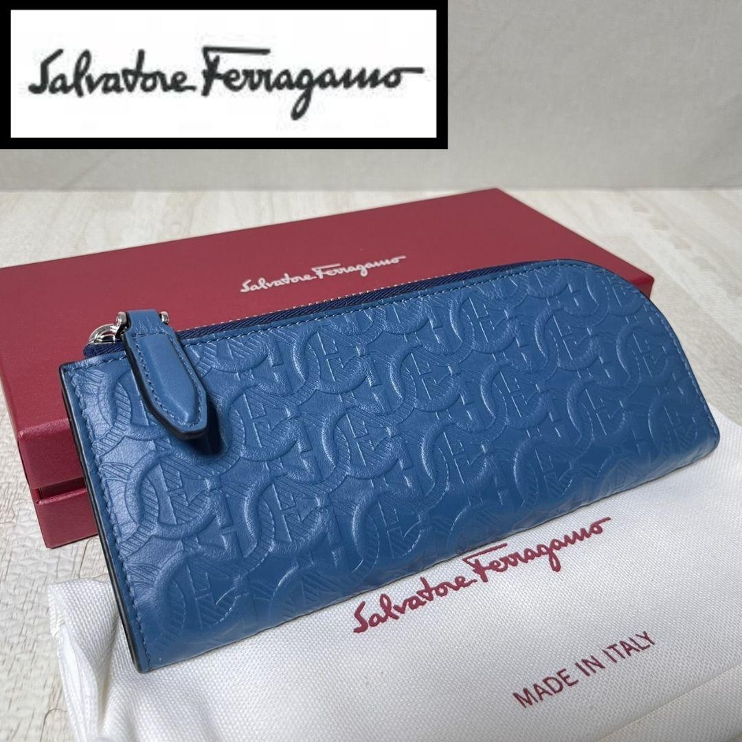 未使用 フェラガモ ガンチーニ ペンケース ポーチ 型押しレザー