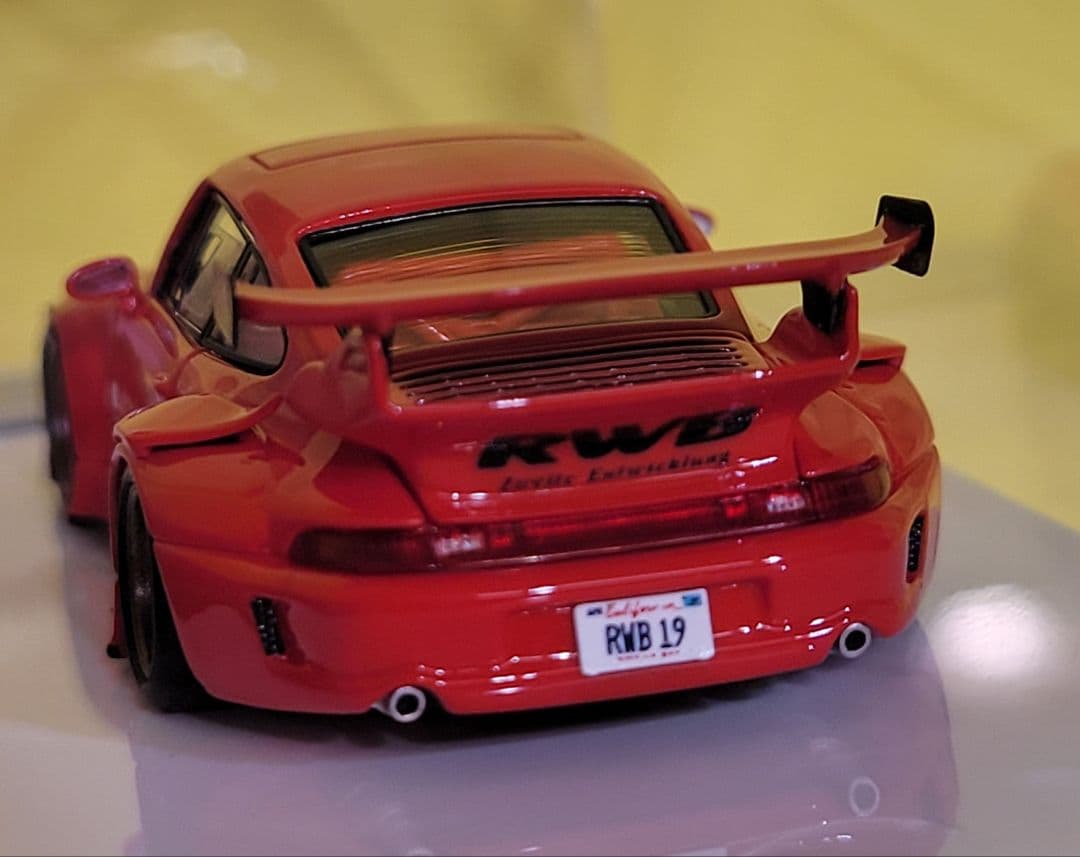 1/64 ポルシェ　RAUH-Welt Fuelme moder le