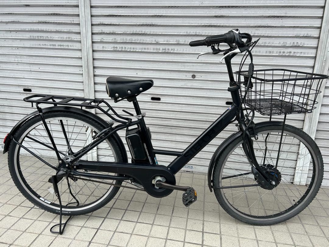 ブリヂストン　STEPCR UZ電動自転車 26インチ　内装3段ギア バッテリー