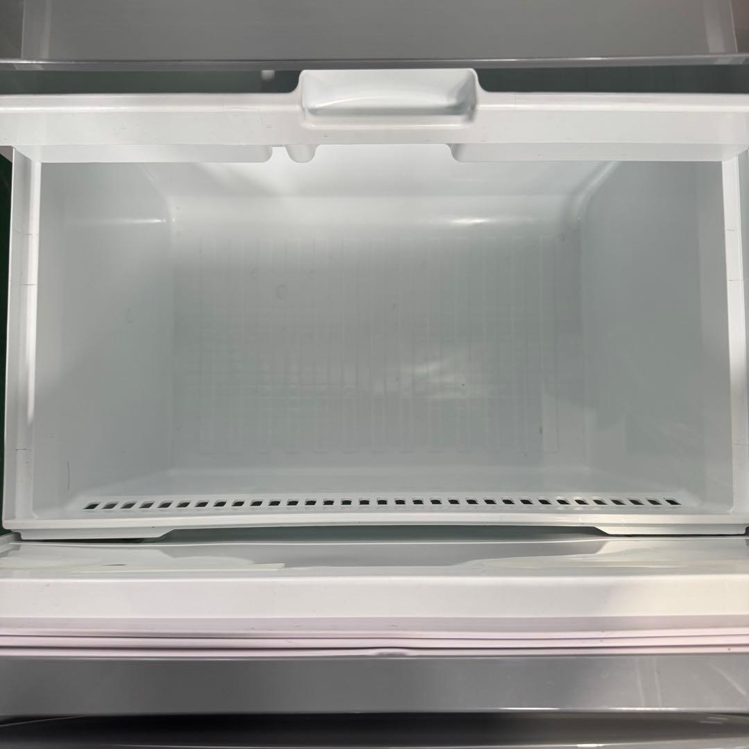 【購入前コメント必須】★ TOSHIBA 冷蔵庫 330L GR-R33S