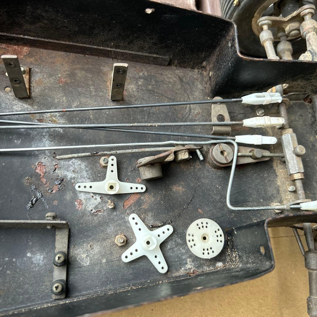 エンジン ラジコンカー