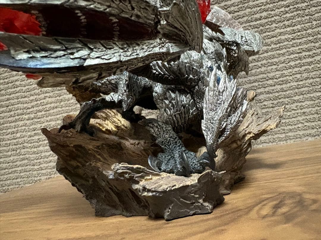 CAPCOM モンスターハンター バルファルク フィギュア　クリエイターズモデル