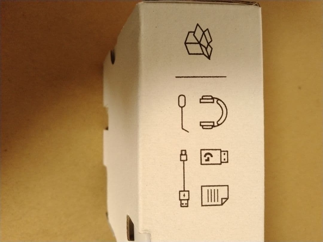 Logicool　ワイヤレス　RGB ゲーミングヘッドセット