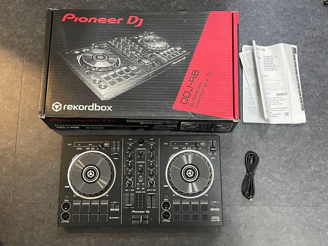 Pioneer DJ DDJ-RB DJコントローラー