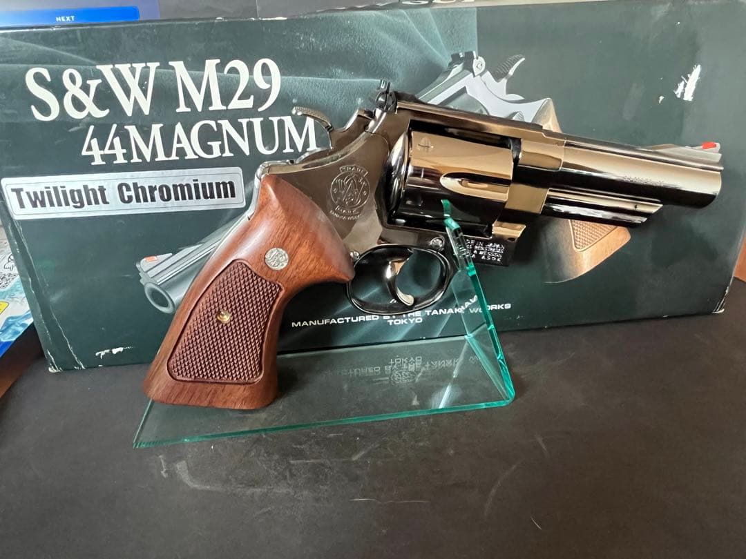 タナカ　S&W M29 44 Magnum Twilight Chromium