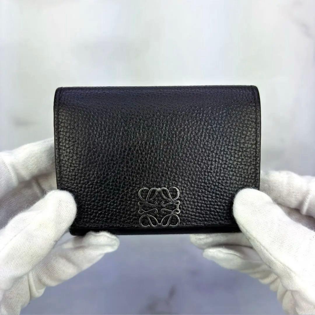 LOEWE（ロエベ）アナグラム トライフォールド ウォレット三つ折り財布