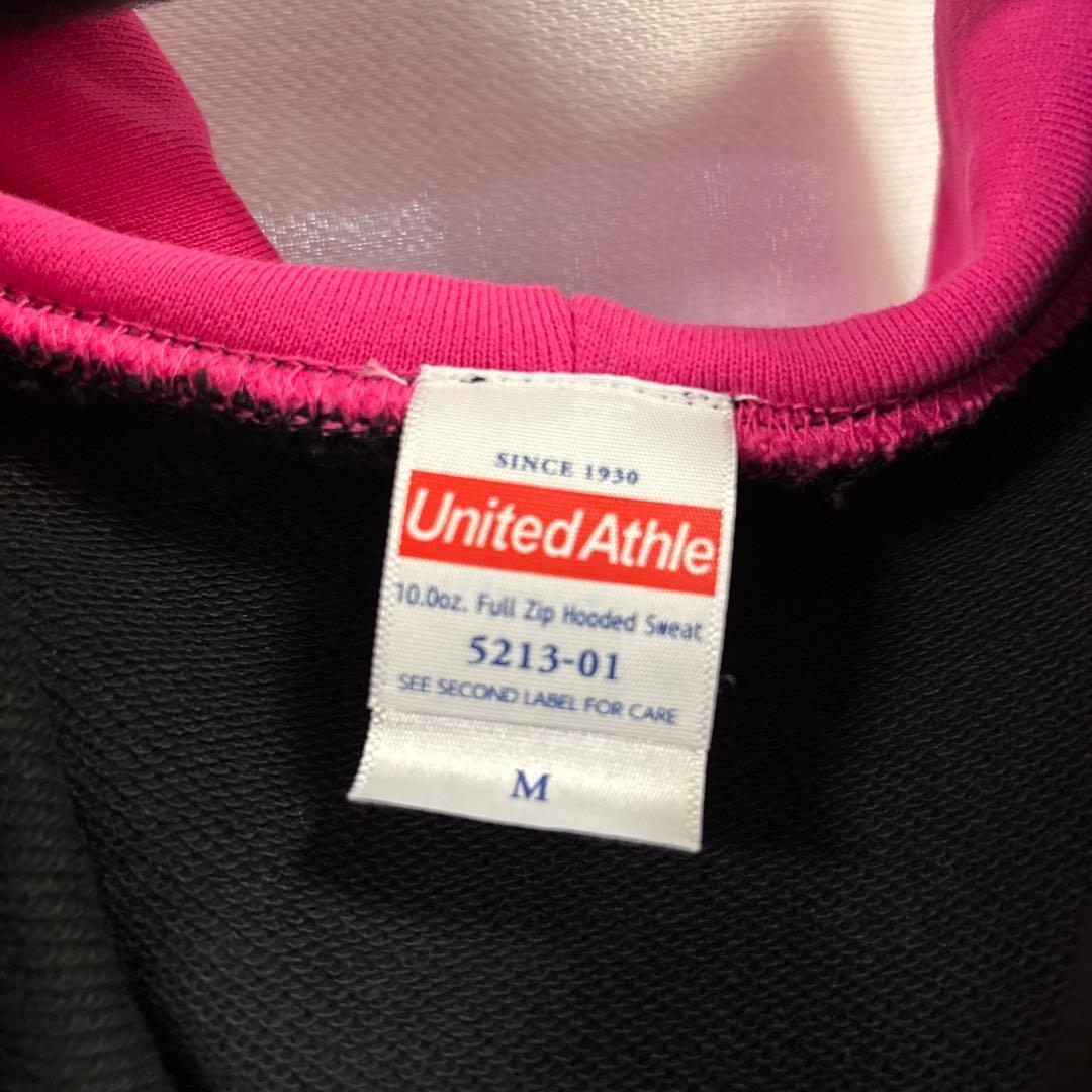 真田ナオキ　パーカー　Mサイズ