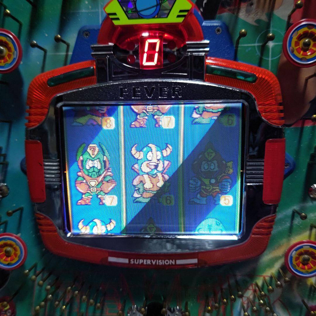 レトロ中古パチンコ実機/三共/Fファイター/(1994)(セル基盤)