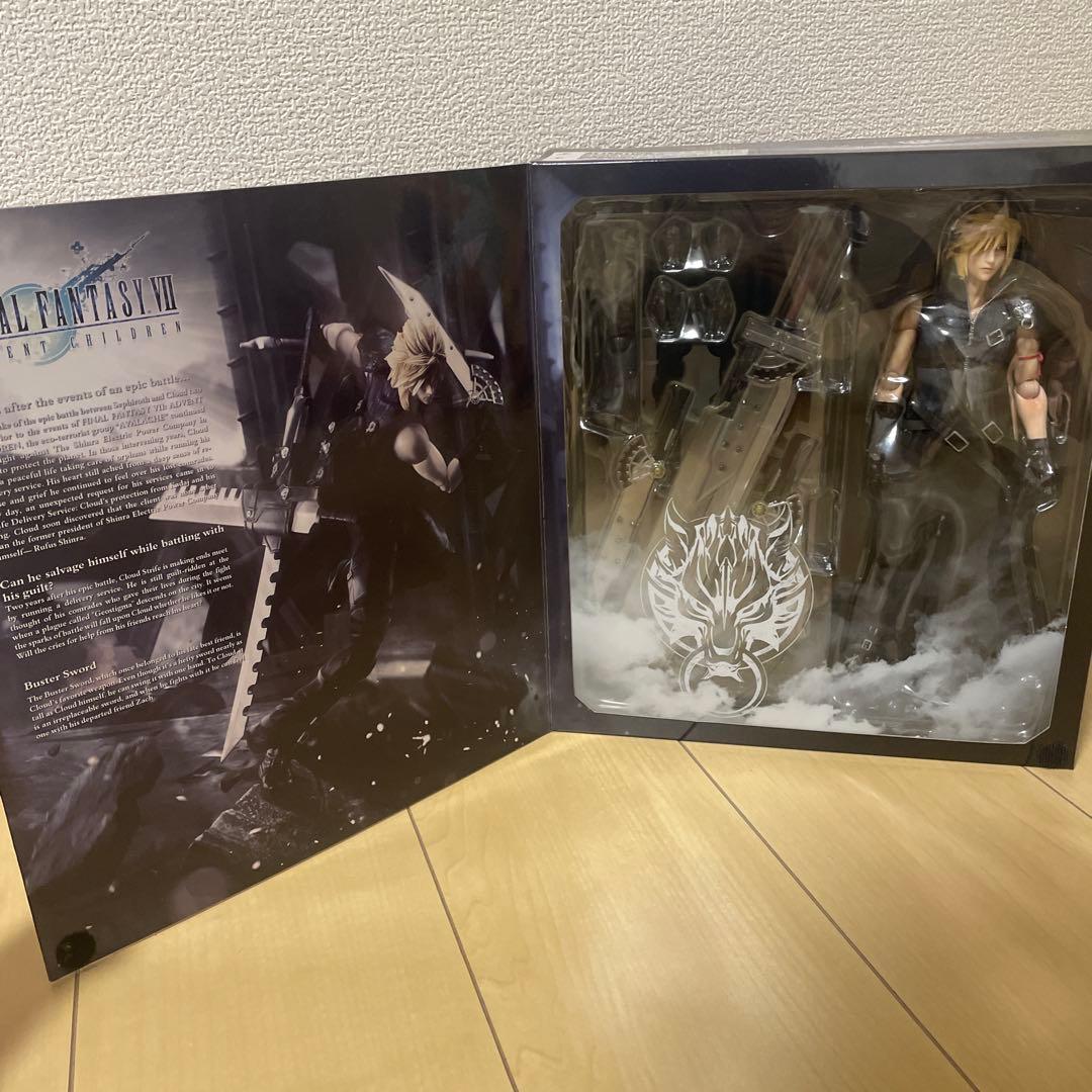PLAY ARTS改 クラウド・ストライフ FF VIIアドベントチルドレン