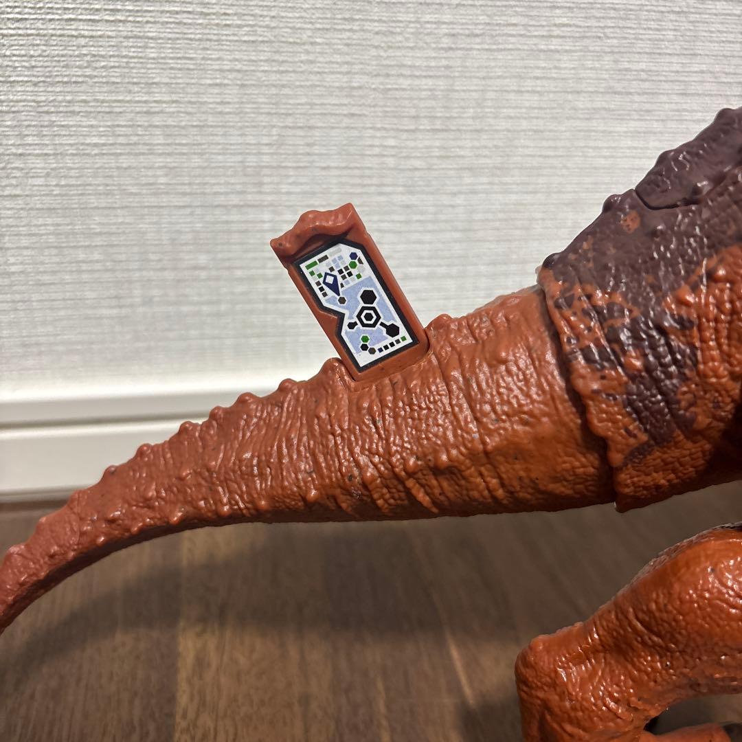 値下げ中【美品】マテル　ジェラシックワールド　ダメージ！ひかる　カルノタウルス