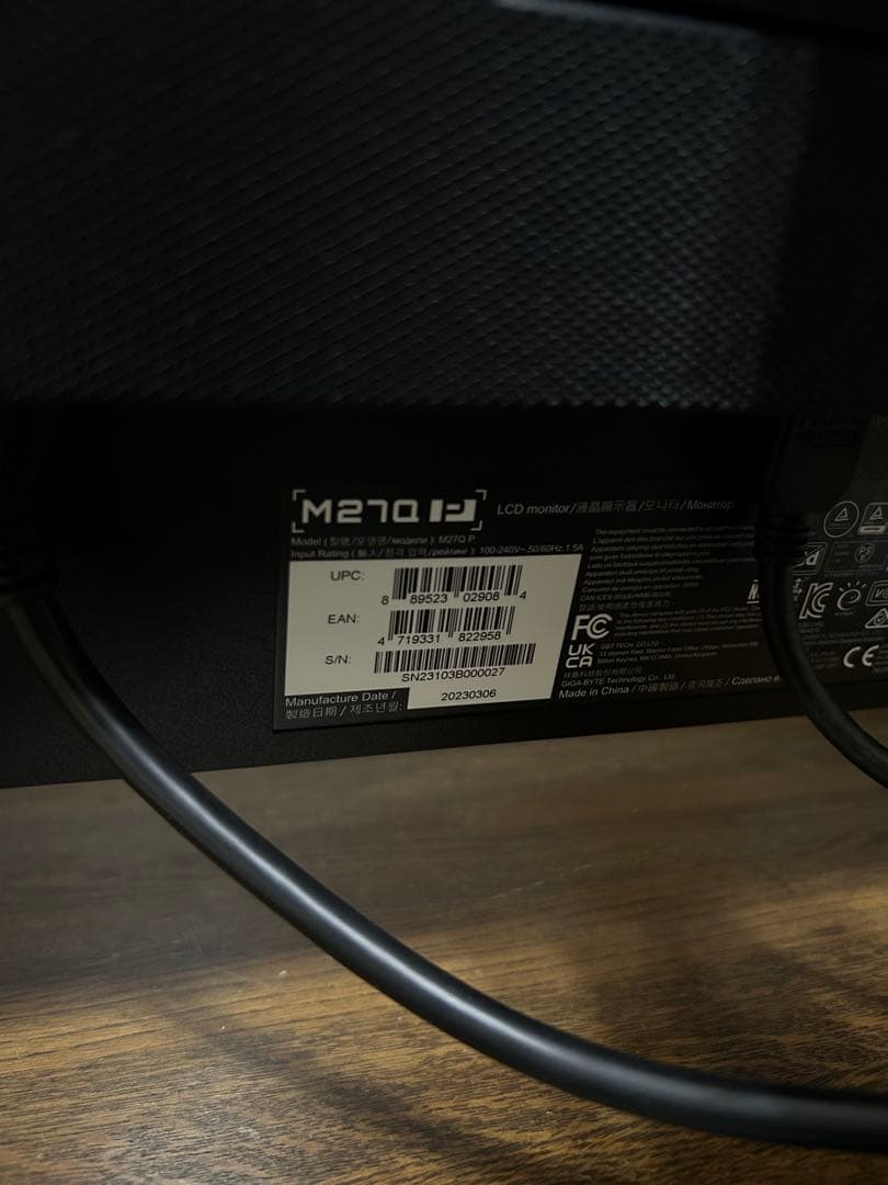 GIGABYTE M27Q 27インチ