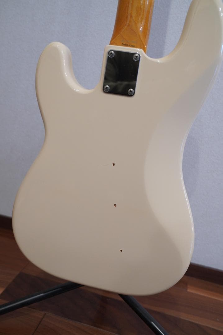 毎日値下げ中　Fender Japan プレシジョンベース Dimarzio