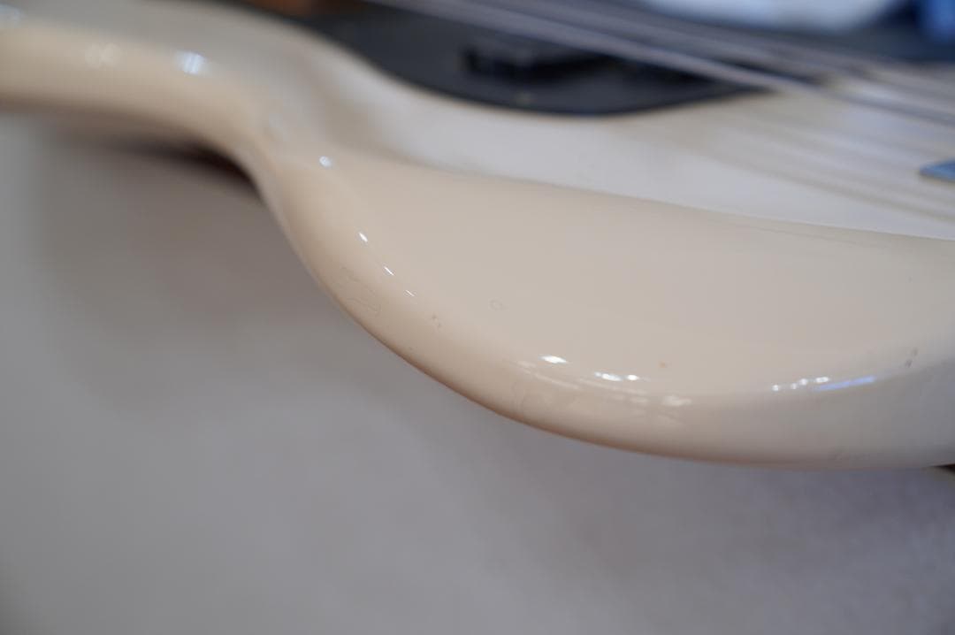 毎日値下げ中　Fender Japan プレシジョンベース Dimarzio