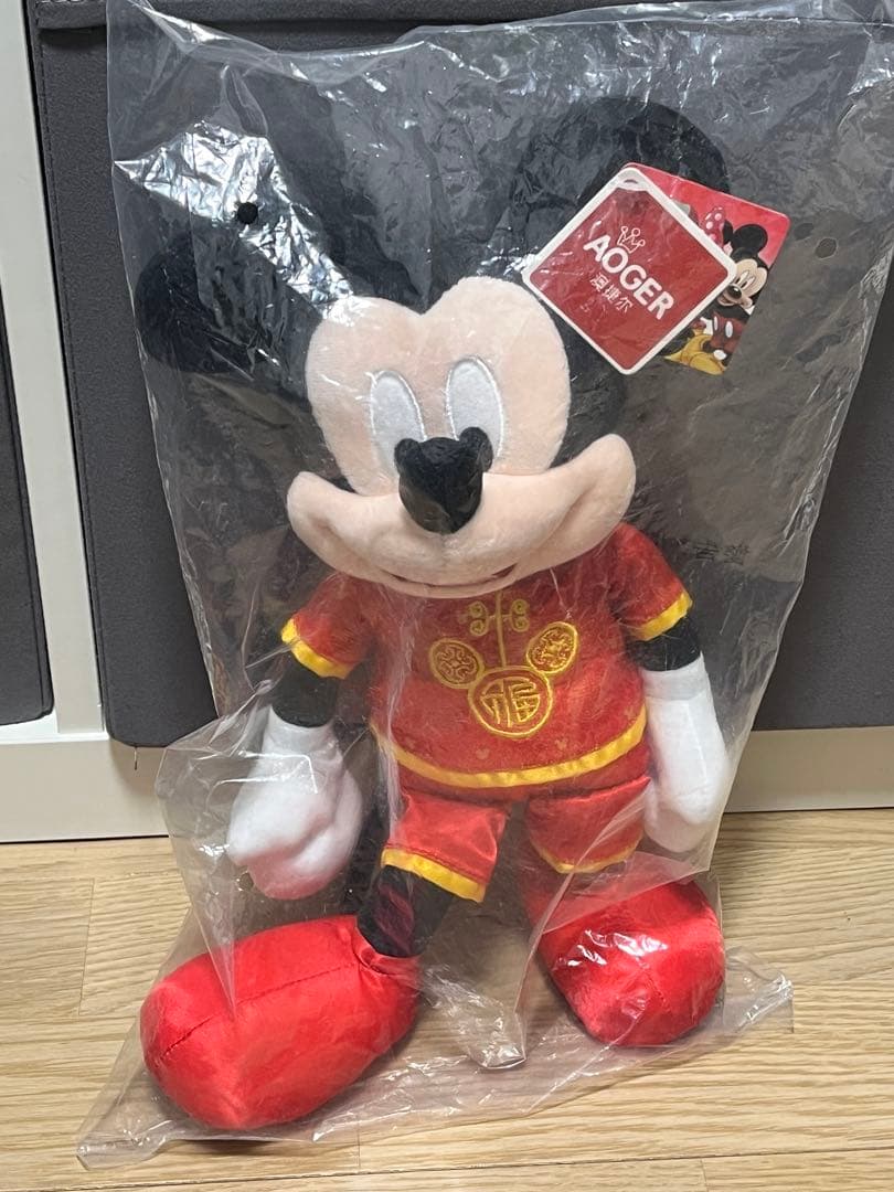 【超希少】ディズニーミッキーマウスぬいぐるみ中国限定／非売品／ユニクロノベルティ