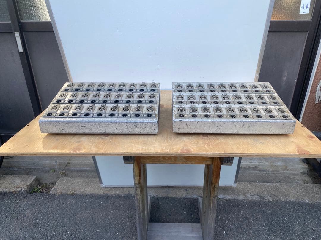 メーカー不明　コネクターパネル　2台セット　ジャンク品　中古品