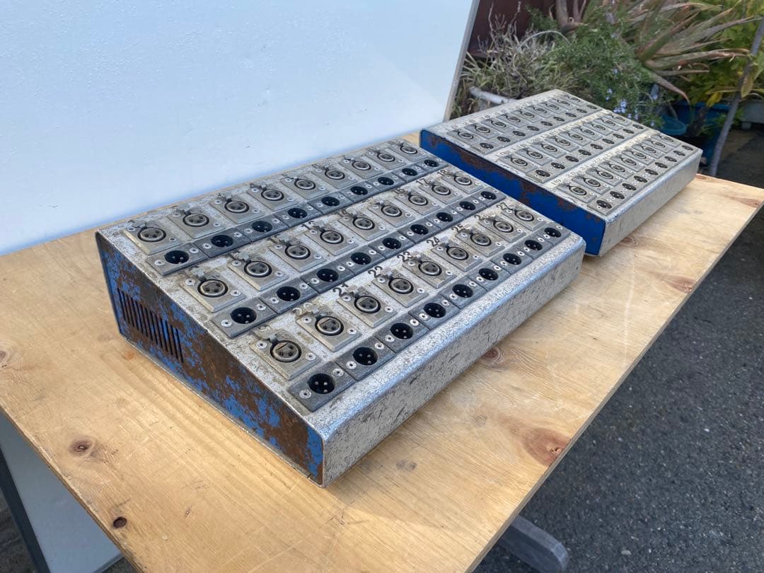 メーカー不明　コネクターパネル　2台セット　ジャンク品　中古品