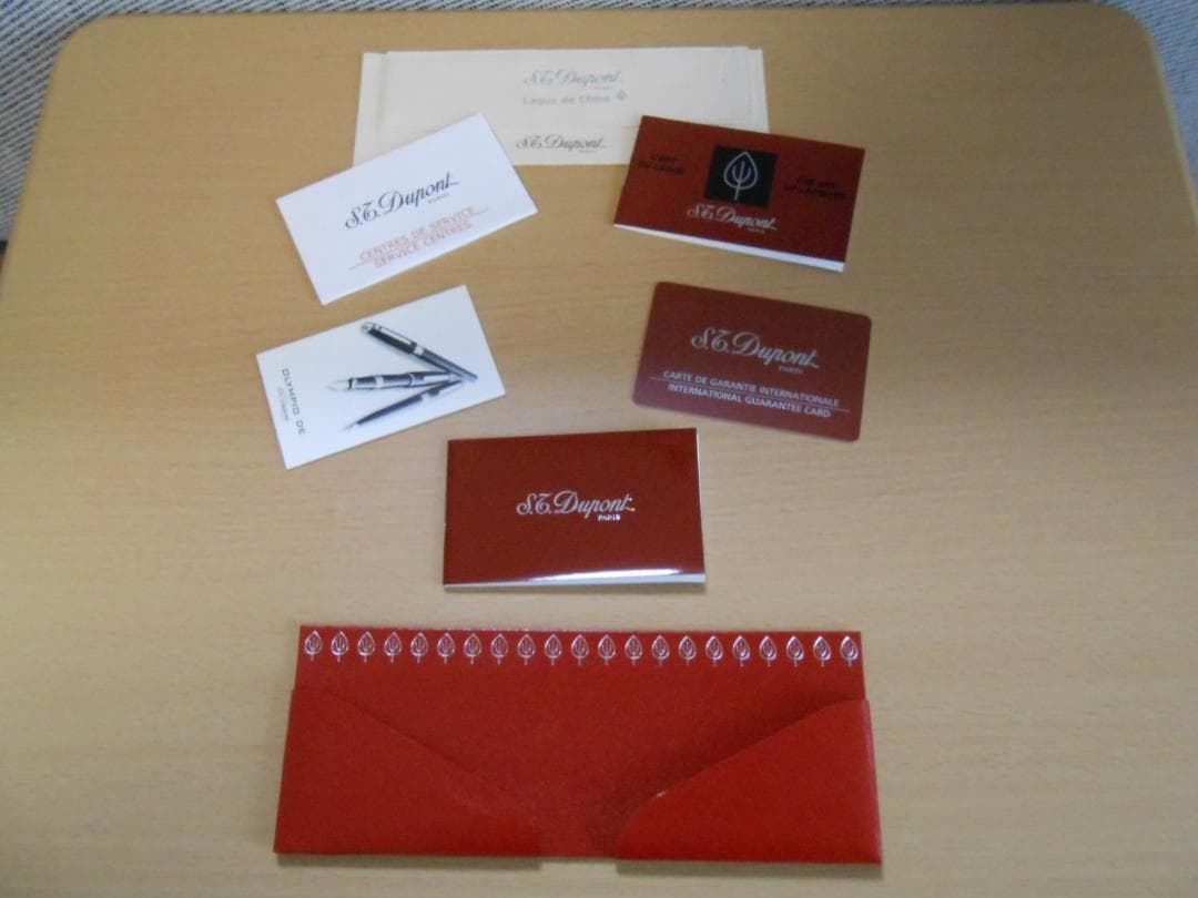未使用品 デュポン S.T.Dupont ボールペン 箱付き