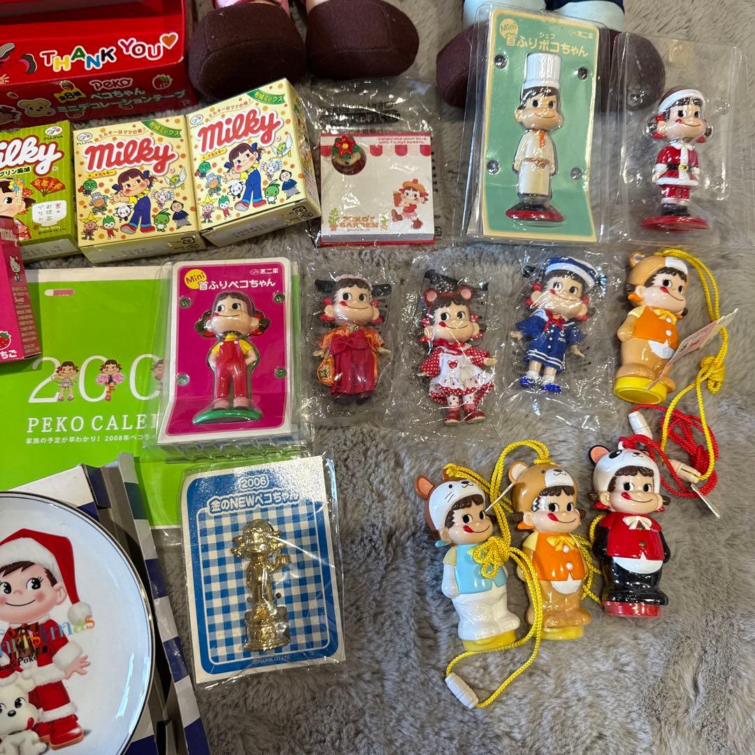 ミルキー　ペコちゃん　キャラクターグッズセット