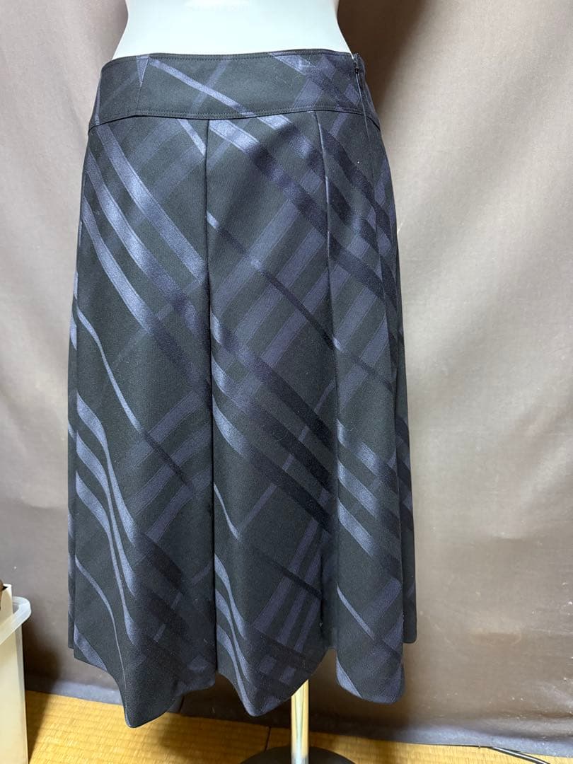 BURBERRY LONDON/プリーツスカート　サイズ40