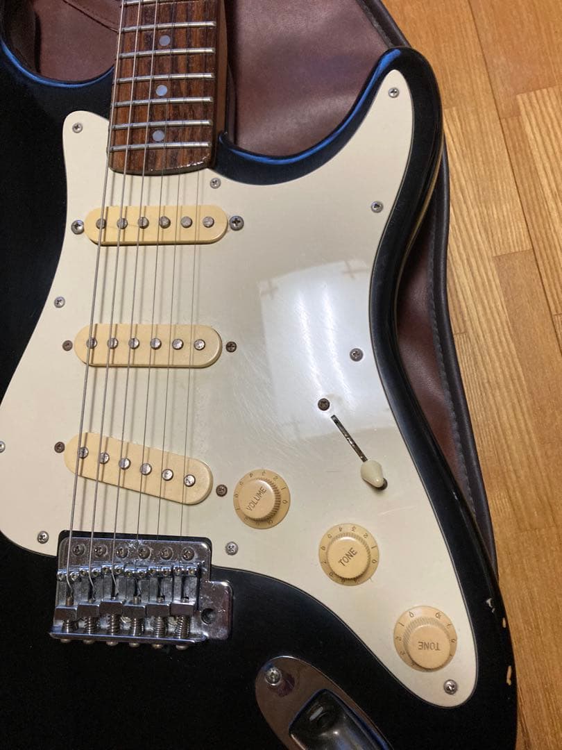 着払いです！ストラトキャスターstratcaster