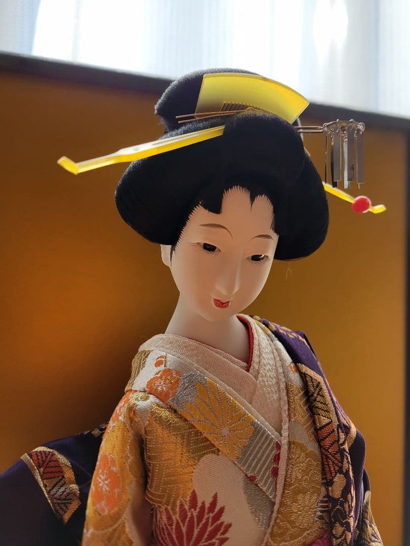 【希少・高級】舞踊人形　髙彫作　純木製工芸品　ガラスケース付き　高さ約50cm