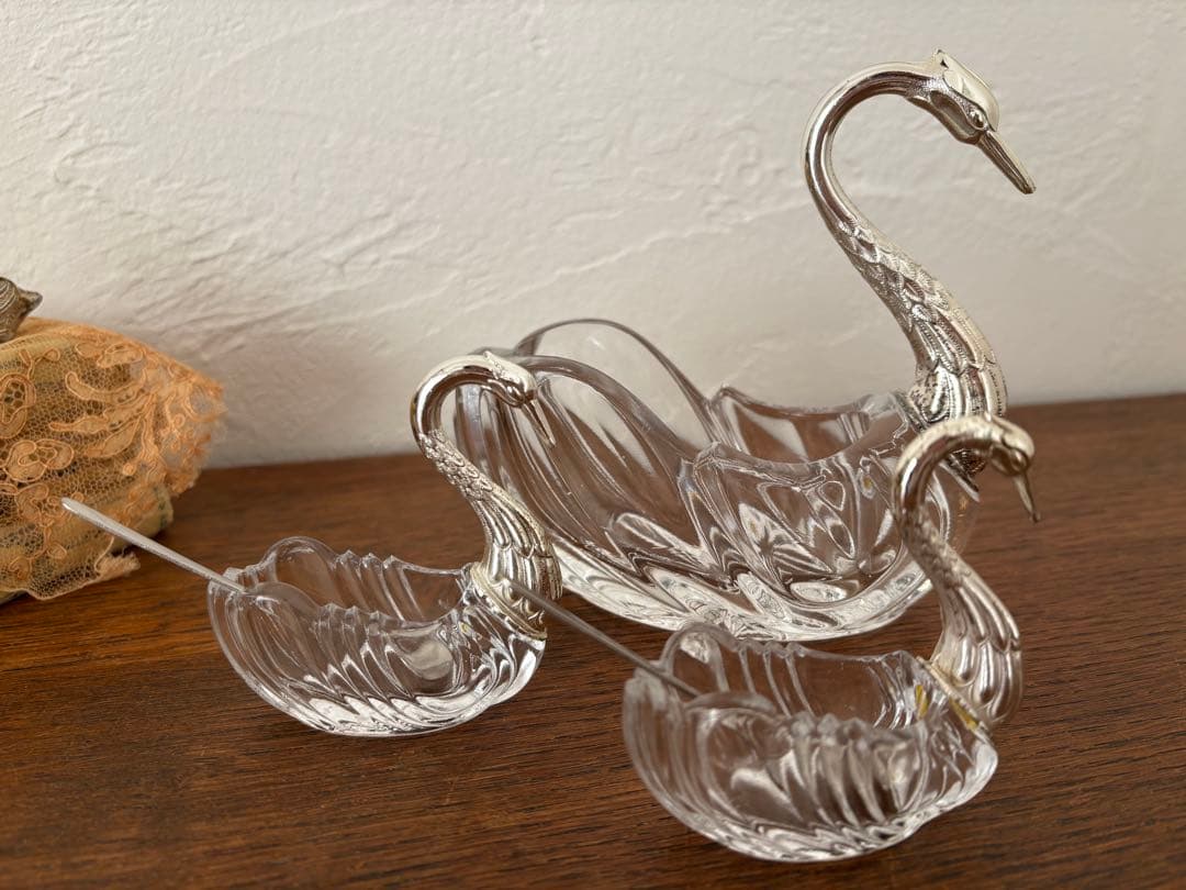 白鳥　スワン　3個セット　調味料入れ　クリスタルガラス