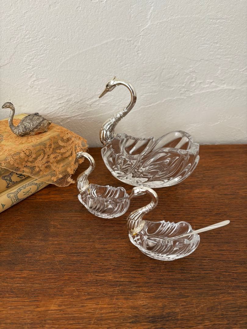 白鳥　スワン　3個セット　調味料入れ　クリスタルガラス