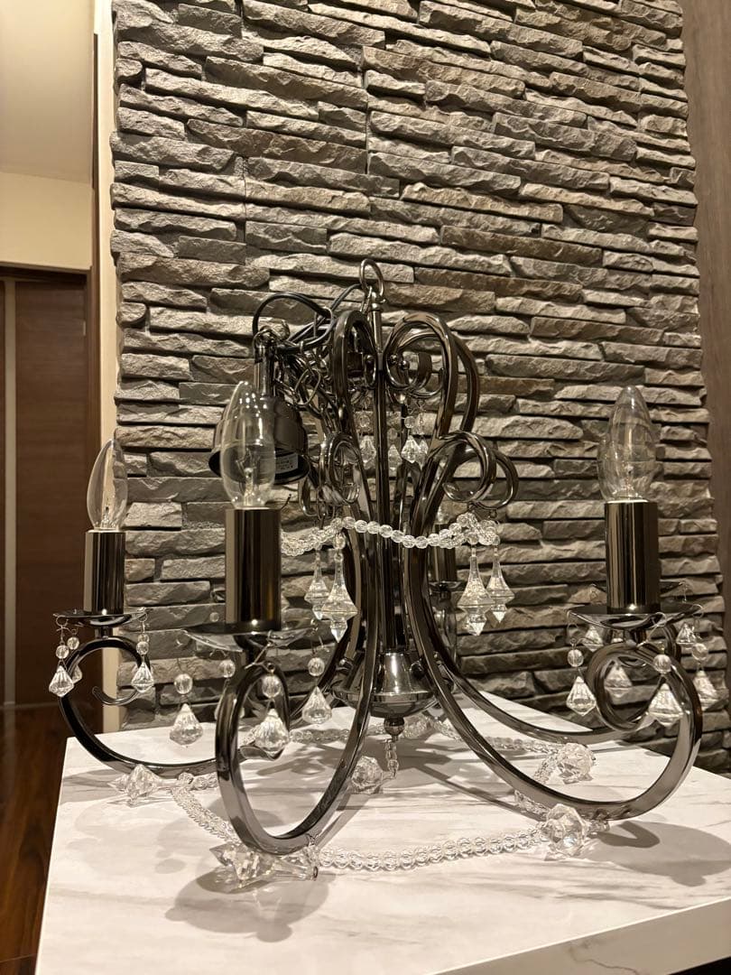 P*1様 ブラックシャンデリア 6灯 クリスタル装飾