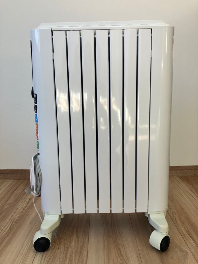 デロンギ　オイルヒーター　RHJ65L0712