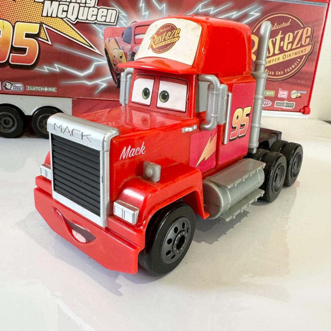 廃盤　希少　カーズトミカ 大きなコレクションケース マック　トイストーリー