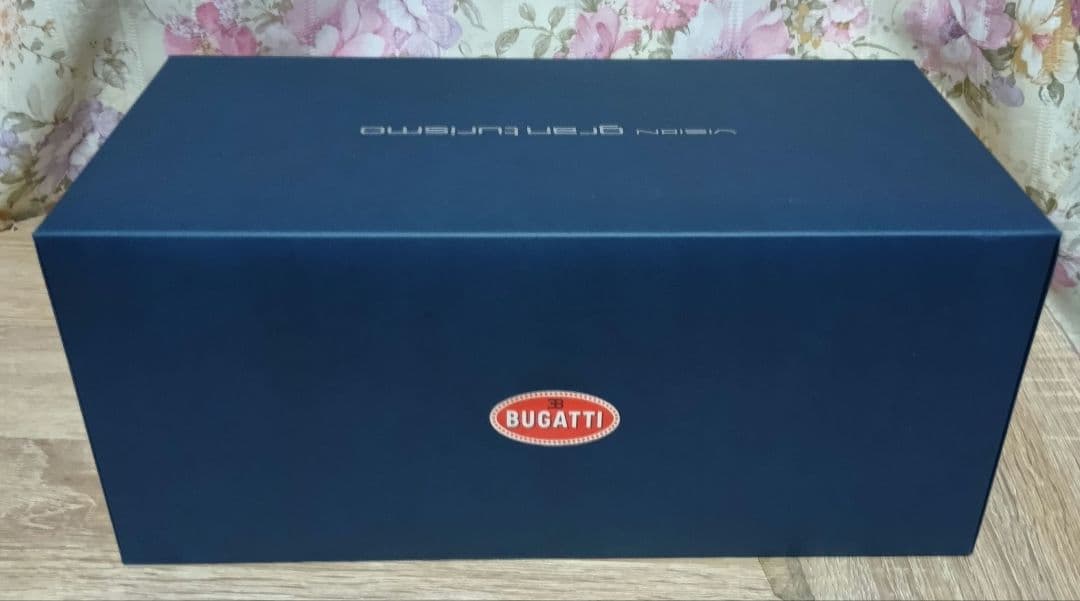 Bugatti Vision Gran Turismo 1/18 ブガッティ