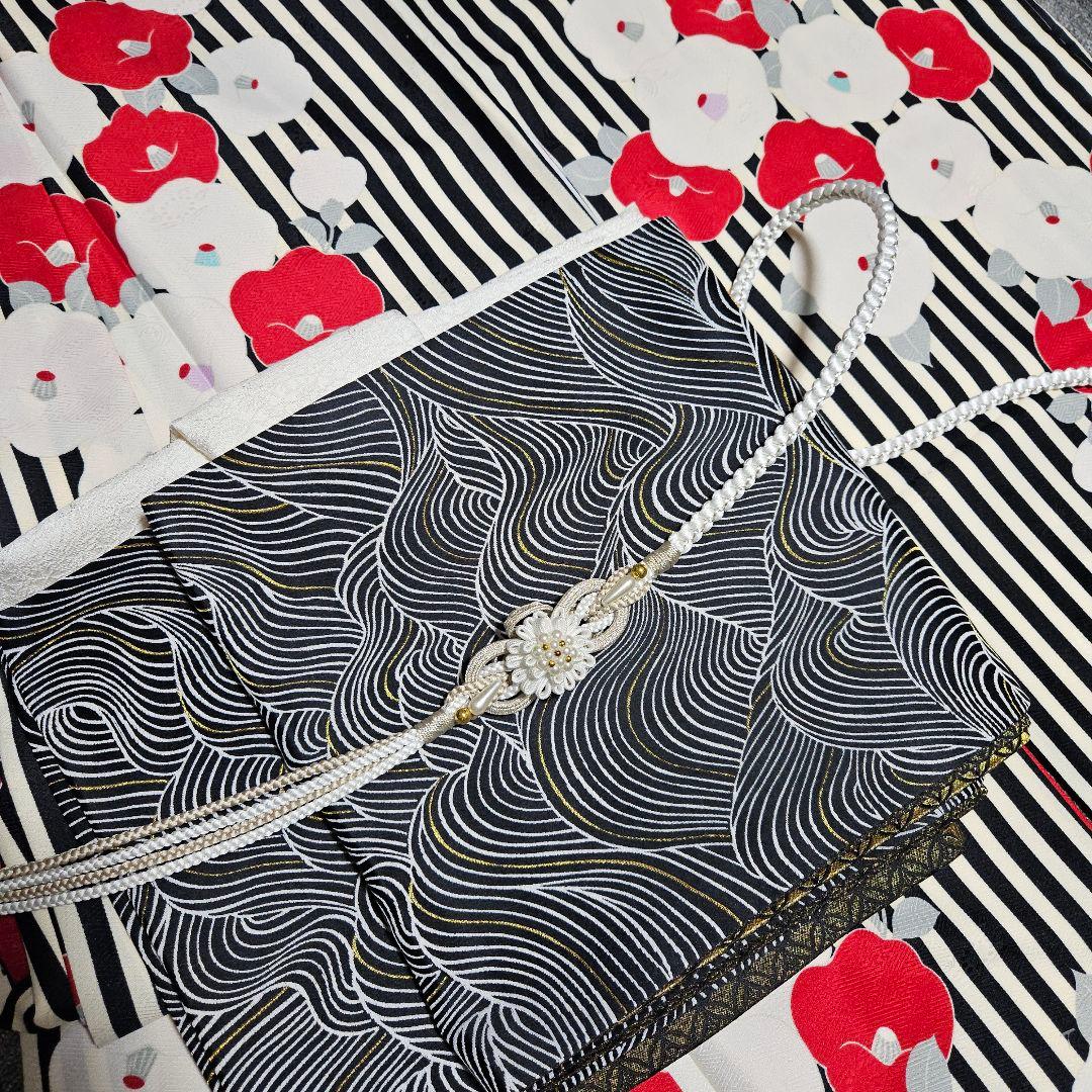 黒ストライプ椿柄振り袖+袋帯の２点セット　新品