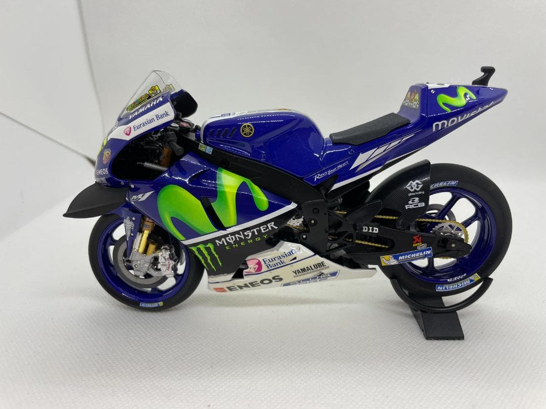 604-004 ミニチャンプス 1/12 ヤマハ YZR-M1 MotoGP
