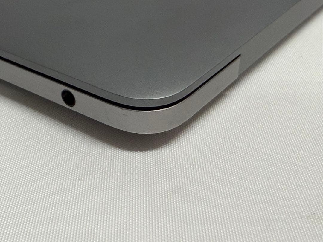 Apple MacBook Pro 13インチ(2017)