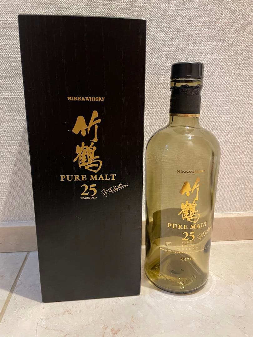 モ*リ様 竹鶴25年　空瓶　空箱　冊子