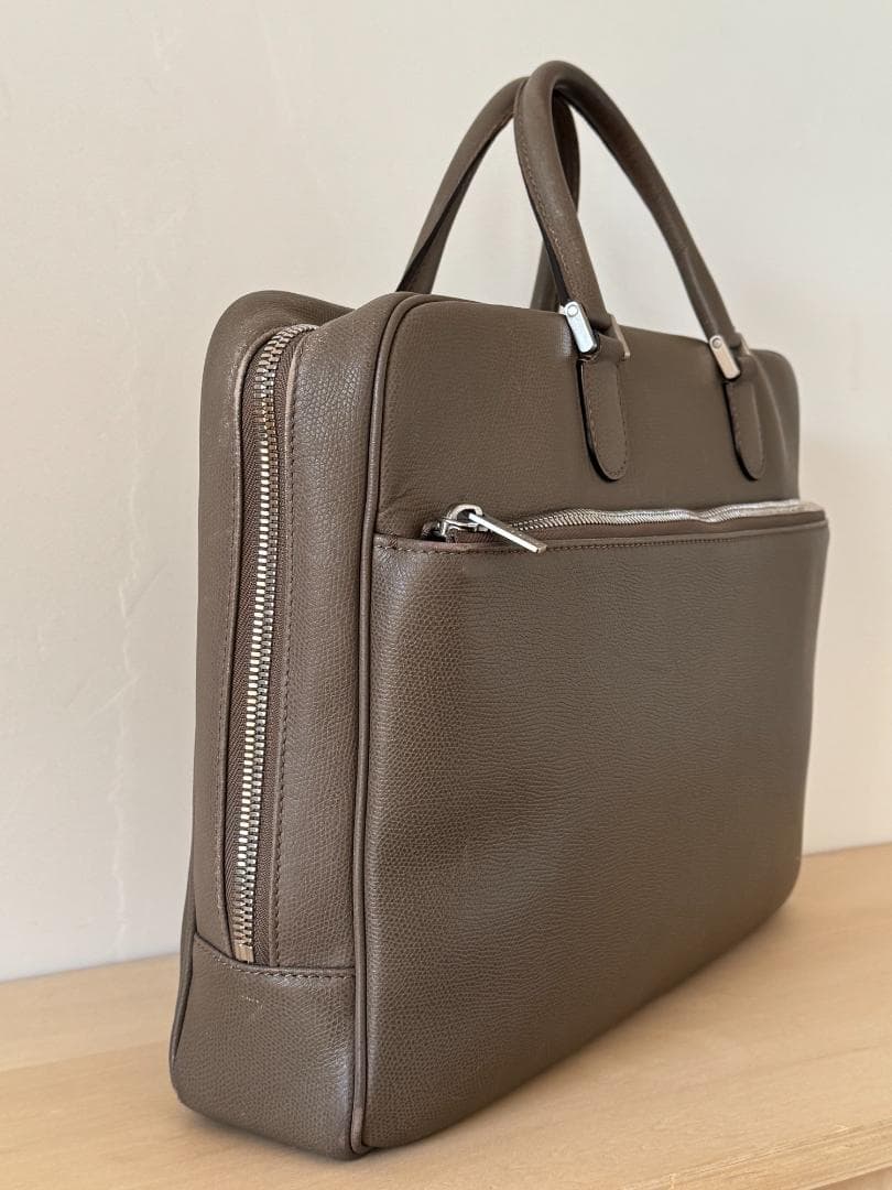 Valextra ヴァレクストラ ダブルハンドル ブリーフケース オイスター