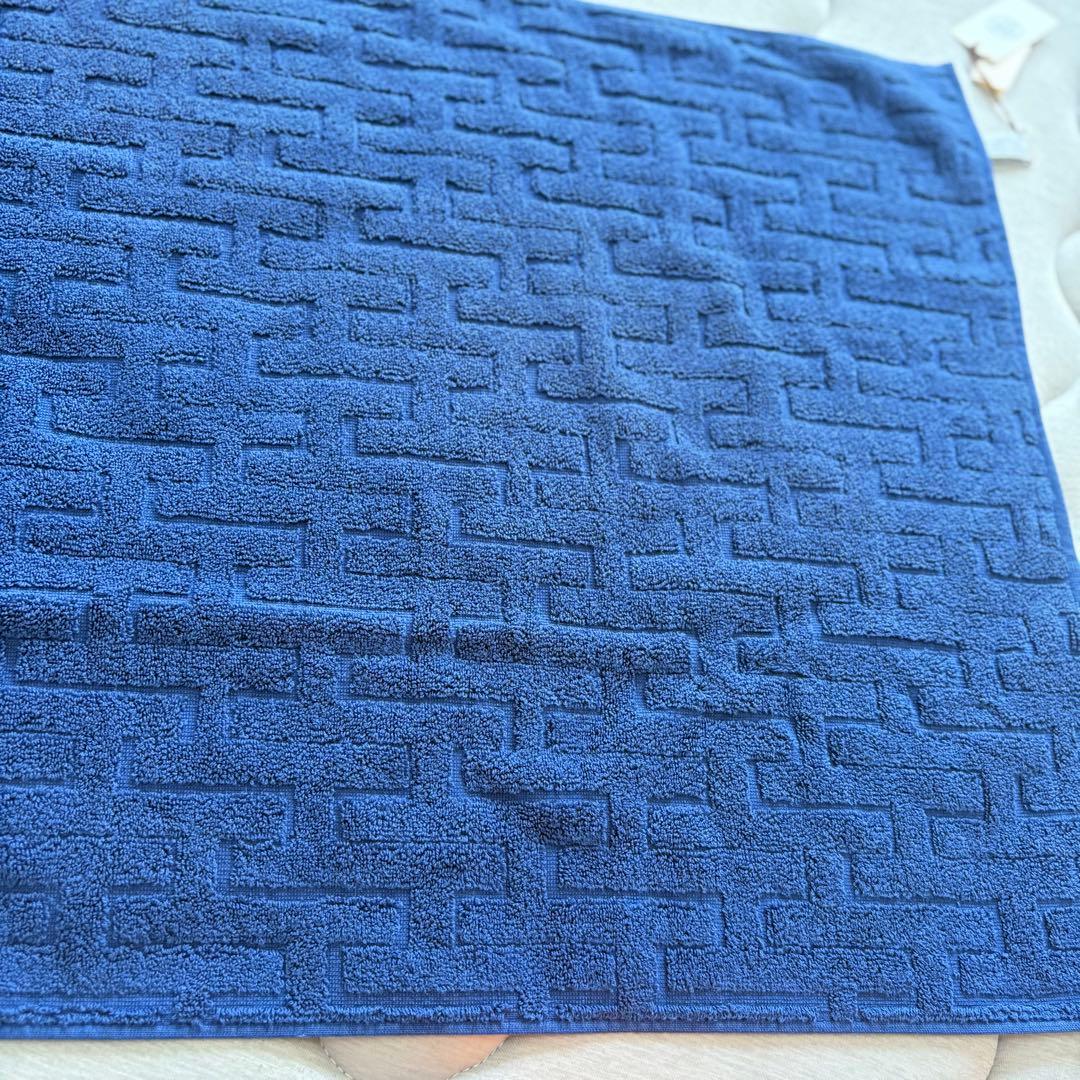 【新品未使用】HERMES エルメス　タオル　ステアーズ　バスタオル