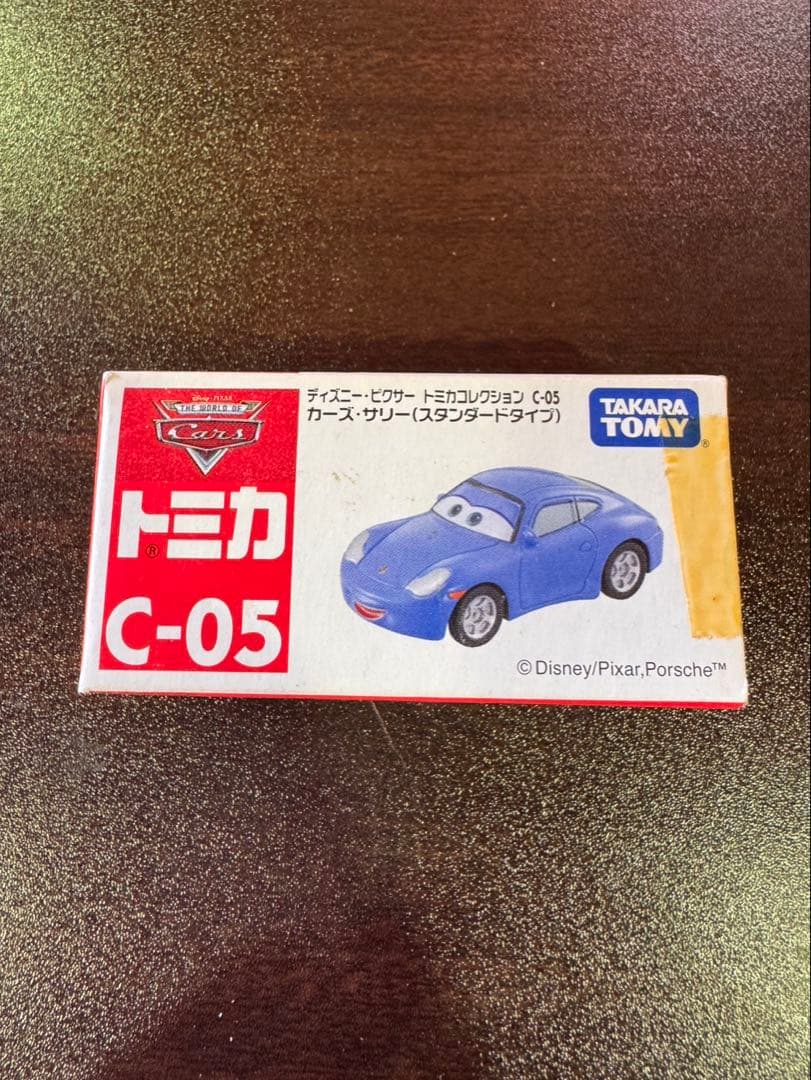 s1777 ディズニー　カーズ　トミカ　C-05　サリー (スタンダードタイプ)