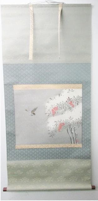 【未使用品】掛軸 鈴木銀嶺『南天に雀』日本画 紙本 箱付 掛け軸 L01413