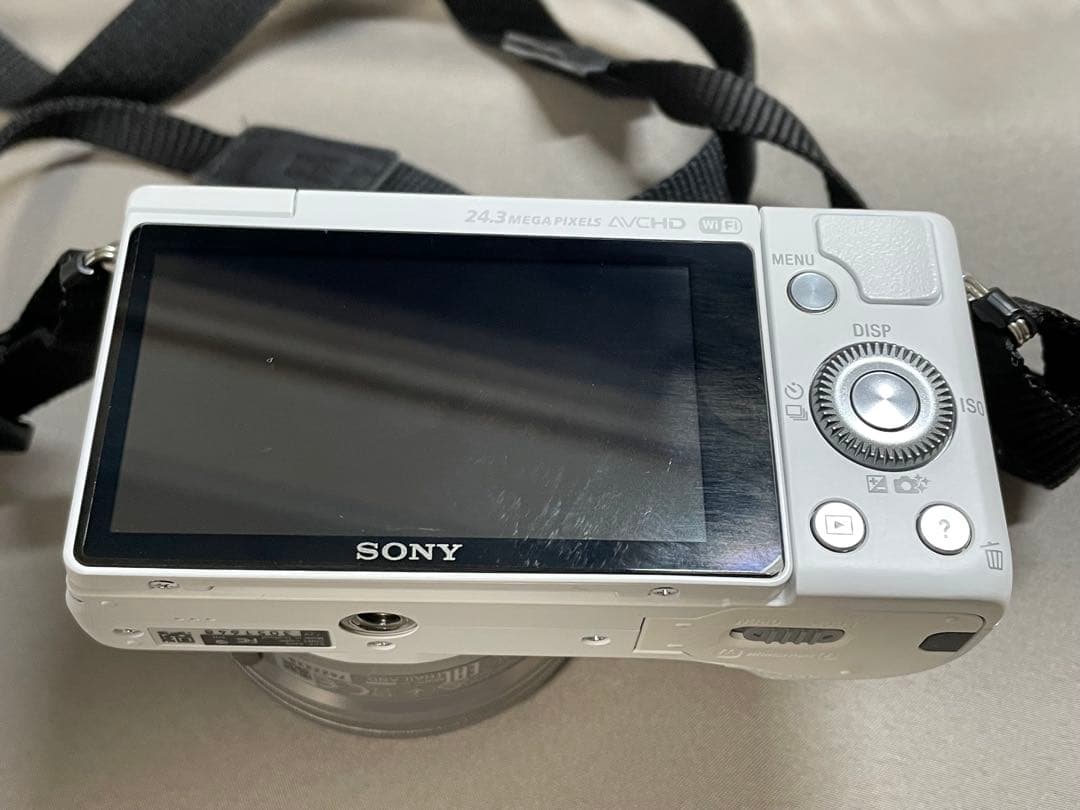 ☆極美品☆SONY α5100ボディ+標準ズームE PZ 16-50mm