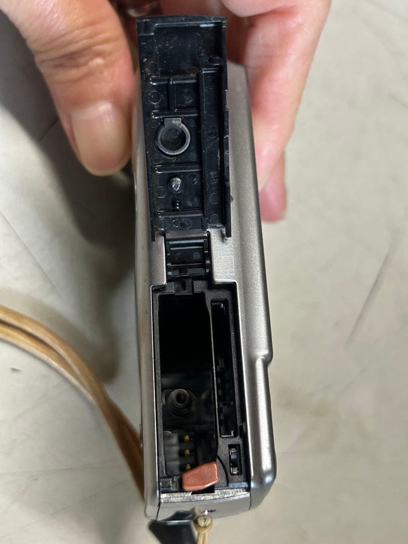 Canon IXY DIGITAL 900 IS デジカメ　PC1209