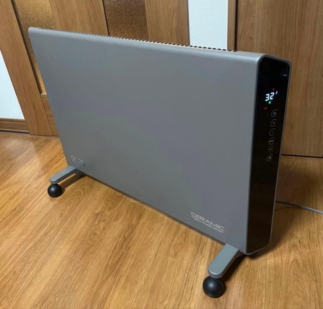 デロンギコンベクターヒーター　電気ヒーター グレー 16℃〜32℃ 温度調整