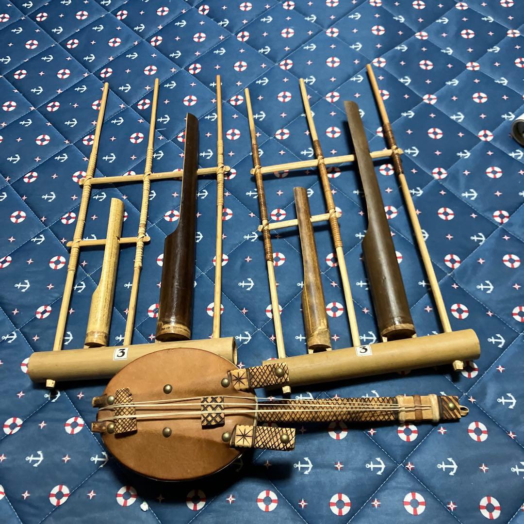 南アフリカ楽器アンクル、コア