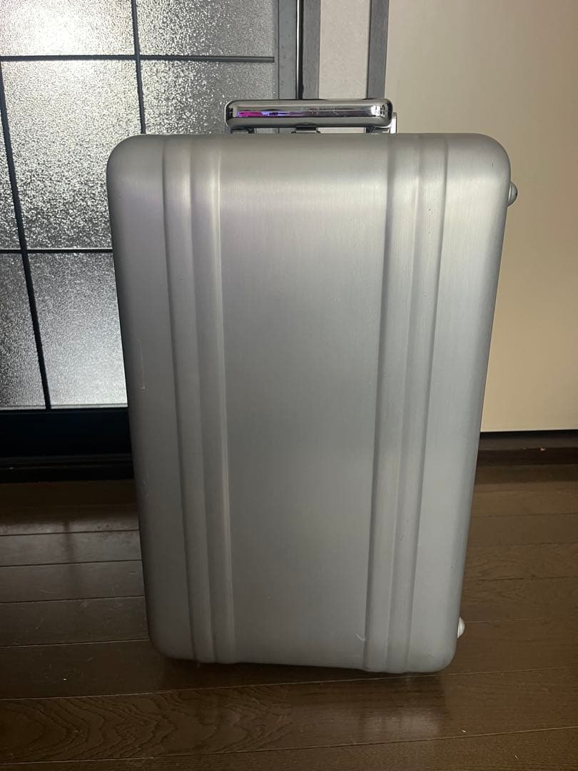 ZERO ゼロハリバートン　キャリーケース