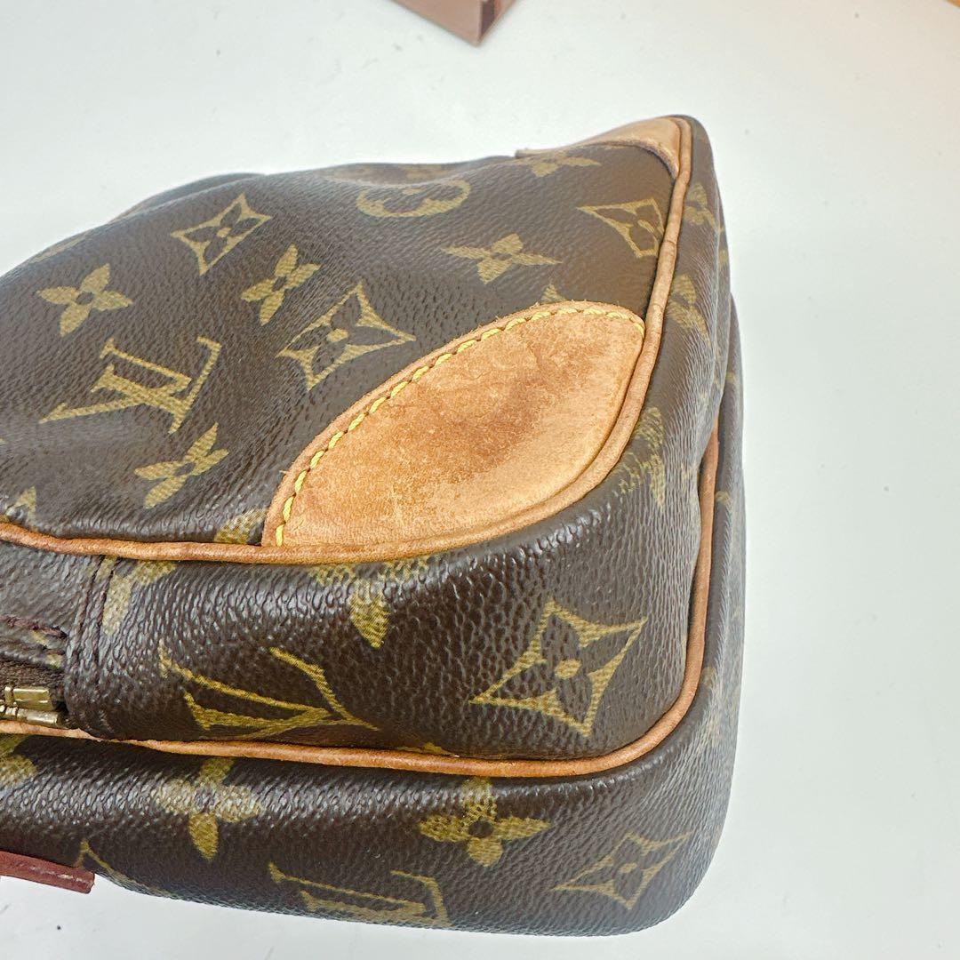 ルイヴィトン　モノグラム　ショルダーバッグ　アマゾン