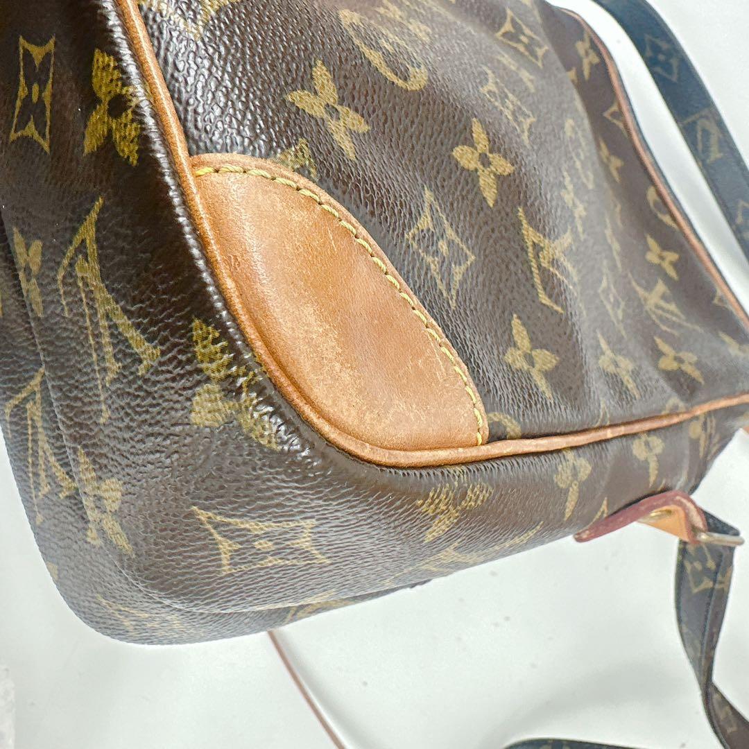 ルイヴィトン　モノグラム　ショルダーバッグ　アマゾン